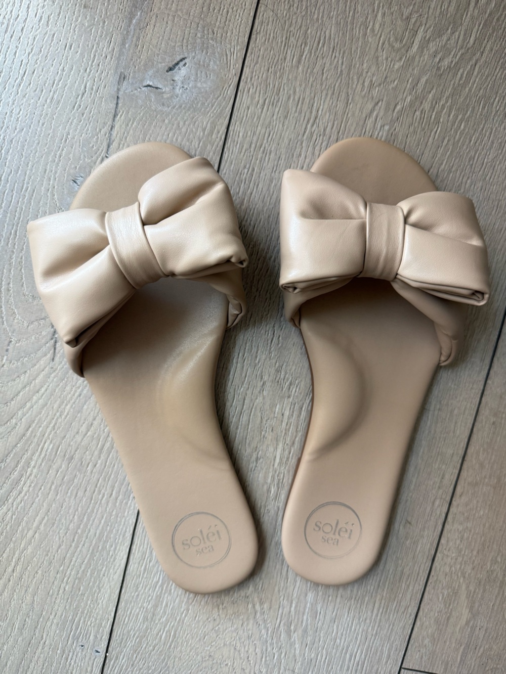 Soléi Sea Bow Slide Sandals